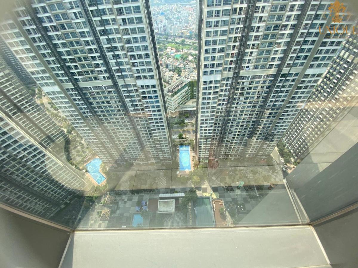 Landmark 81 - Unique Condotel Ho Chi Minh City Exterior photo